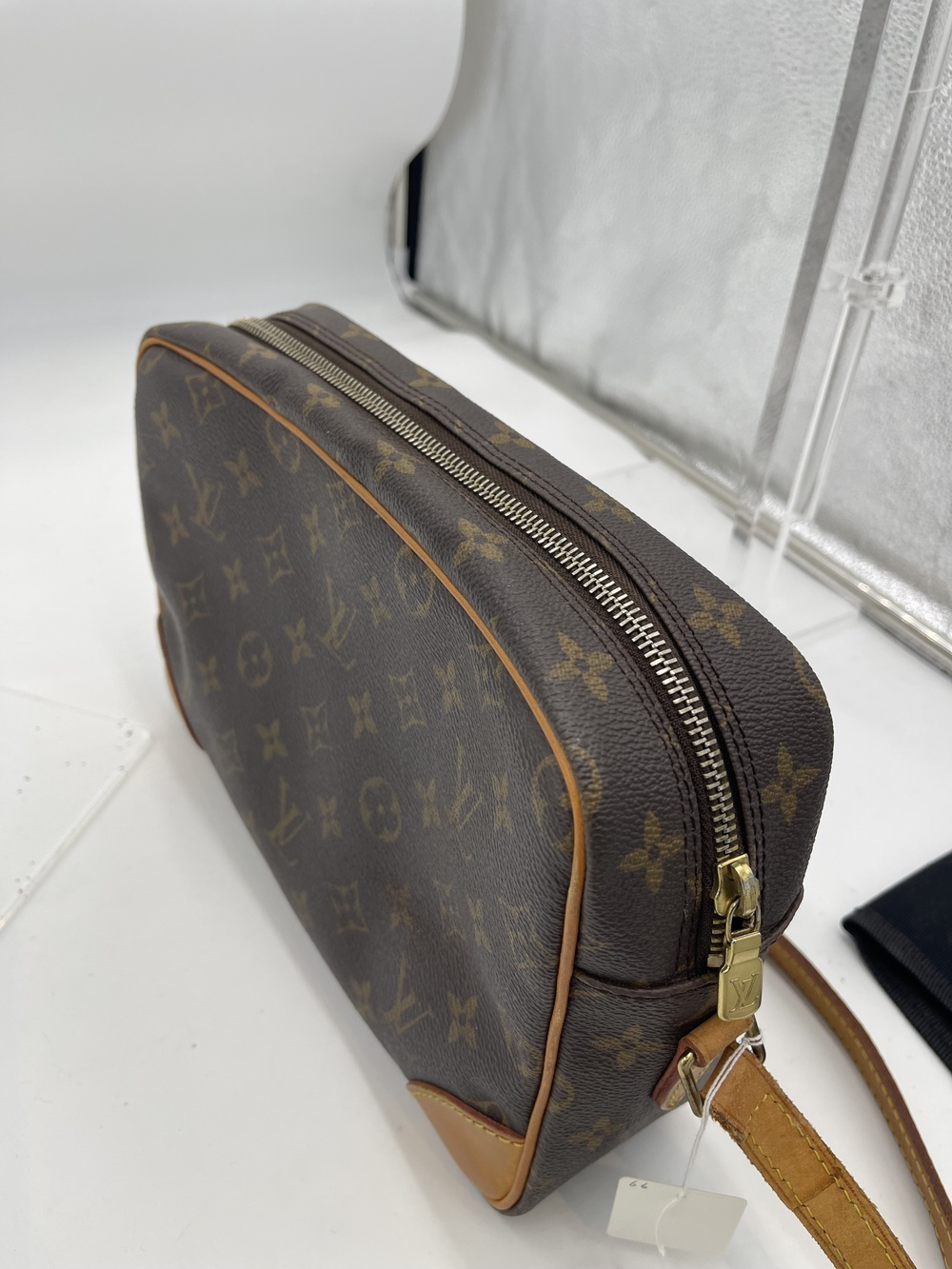 Louis Vuitton Monogram Trocadero - Picture 10 of 14